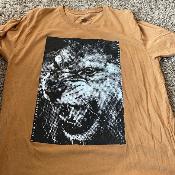 Beacon Threads unisex tee. Large - Picture 1 of 4